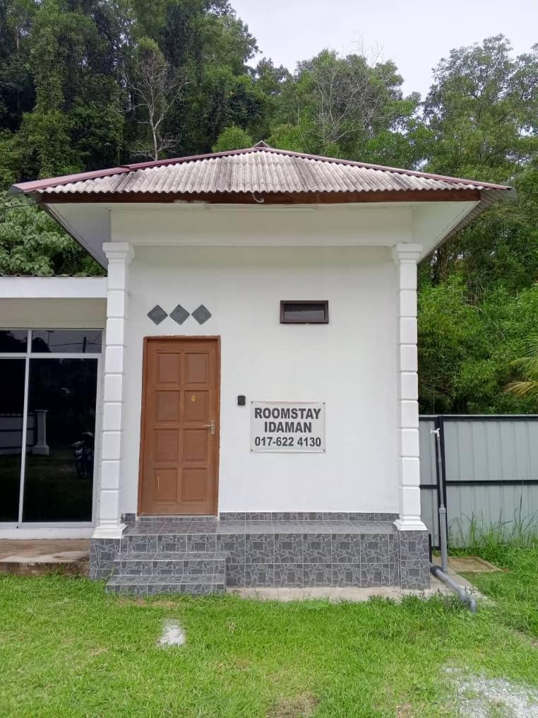 Tiny House Idaman K T Dengan Aircond Dan Privasi Penuh 1 Bilik Air Chalet *